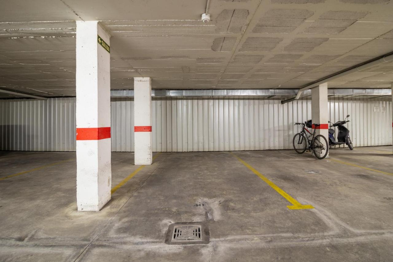 C47 - Cosy Aapartment With Parking Málaga Exterior foto